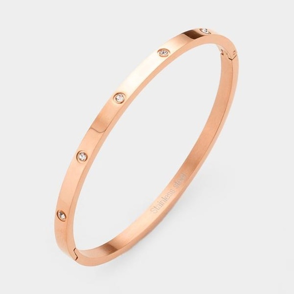 Jewelry - Rose gold bracelet